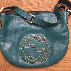 Authentic Gucci shoulder bag.